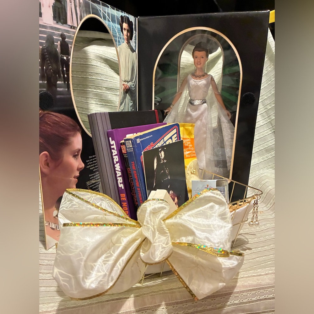 Princess Leia - Royal Gift Set / 9 Piece - NWT